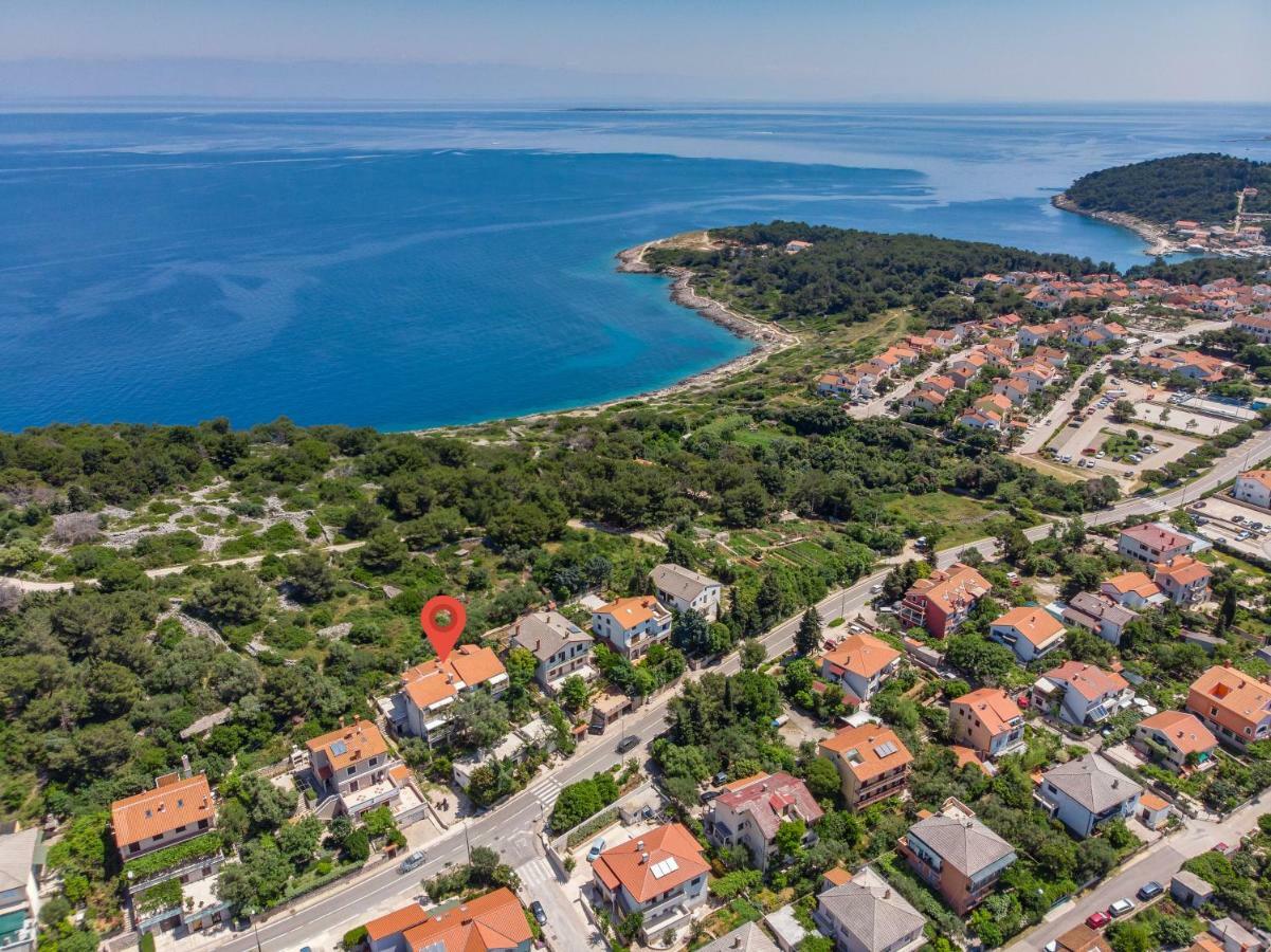 Apartments Mirella Mali Lošinj Εξωτερικό φωτογραφία